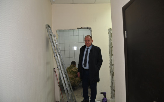 В Городской Библиотеке № 1 полным ходом идёт ремонт по модельному стандарту